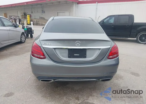 2015 Mercedes-Benz C 300 from USA, damaged, VIN 55SWF4JB7FU056039